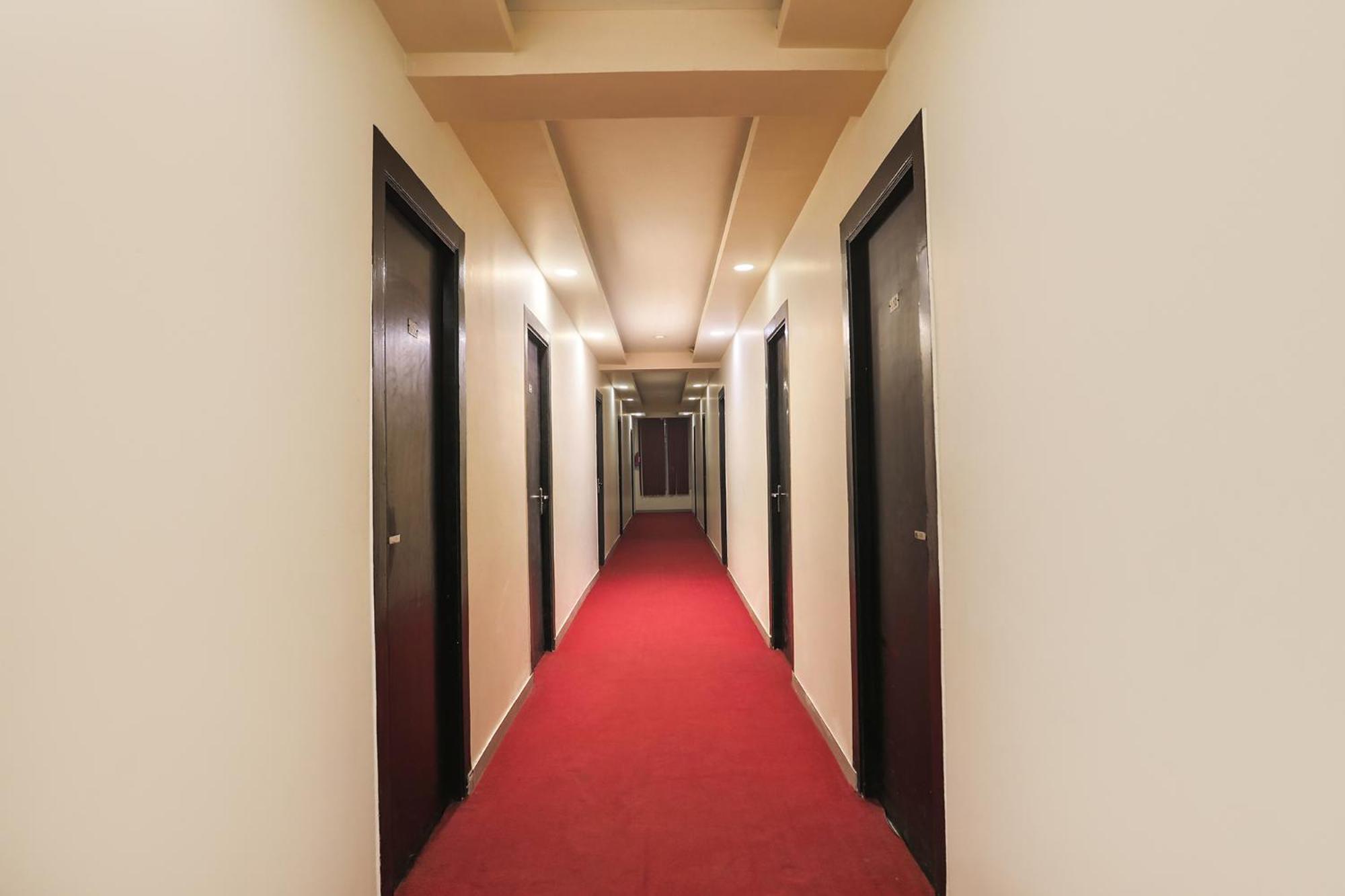 Fabhotel The Diamond غازي أباد المظهر الخارجي الصورة